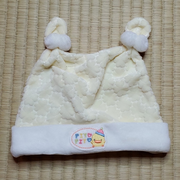 Piyo Piyo Beanie - Picture 1 of 3